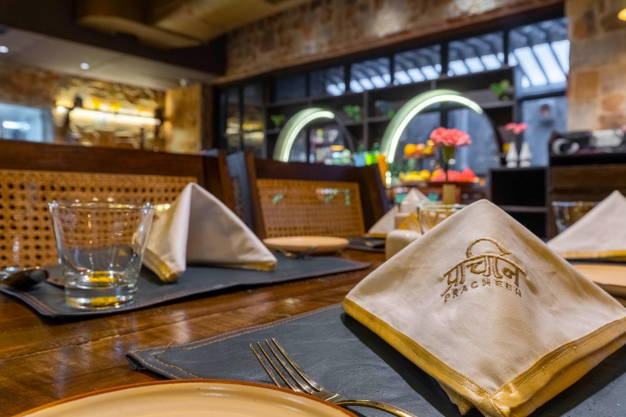 Hotel Historia Royal à Udaipur Extérieur photo